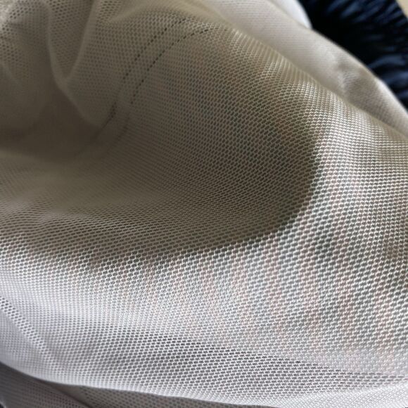 MAAMGIC Men’s Large Swim Trunks Shorts Red Striped 7" Inseam  Mesh Lining  NWT - Picture 12 of 13